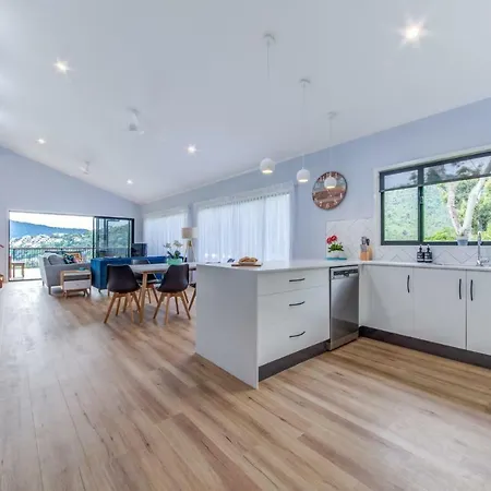 Hillside Haven - Airlie Beach Exterior photo