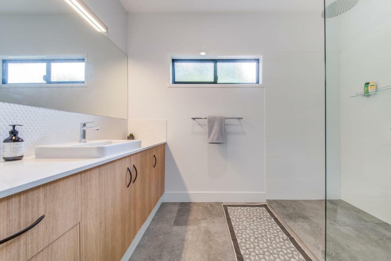 Hillside Haven - Airlie *
